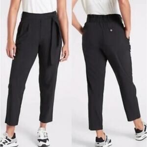 ATHLETA | Black Skyline II Featherweight Paper Bag Ankle Pants | Size 4